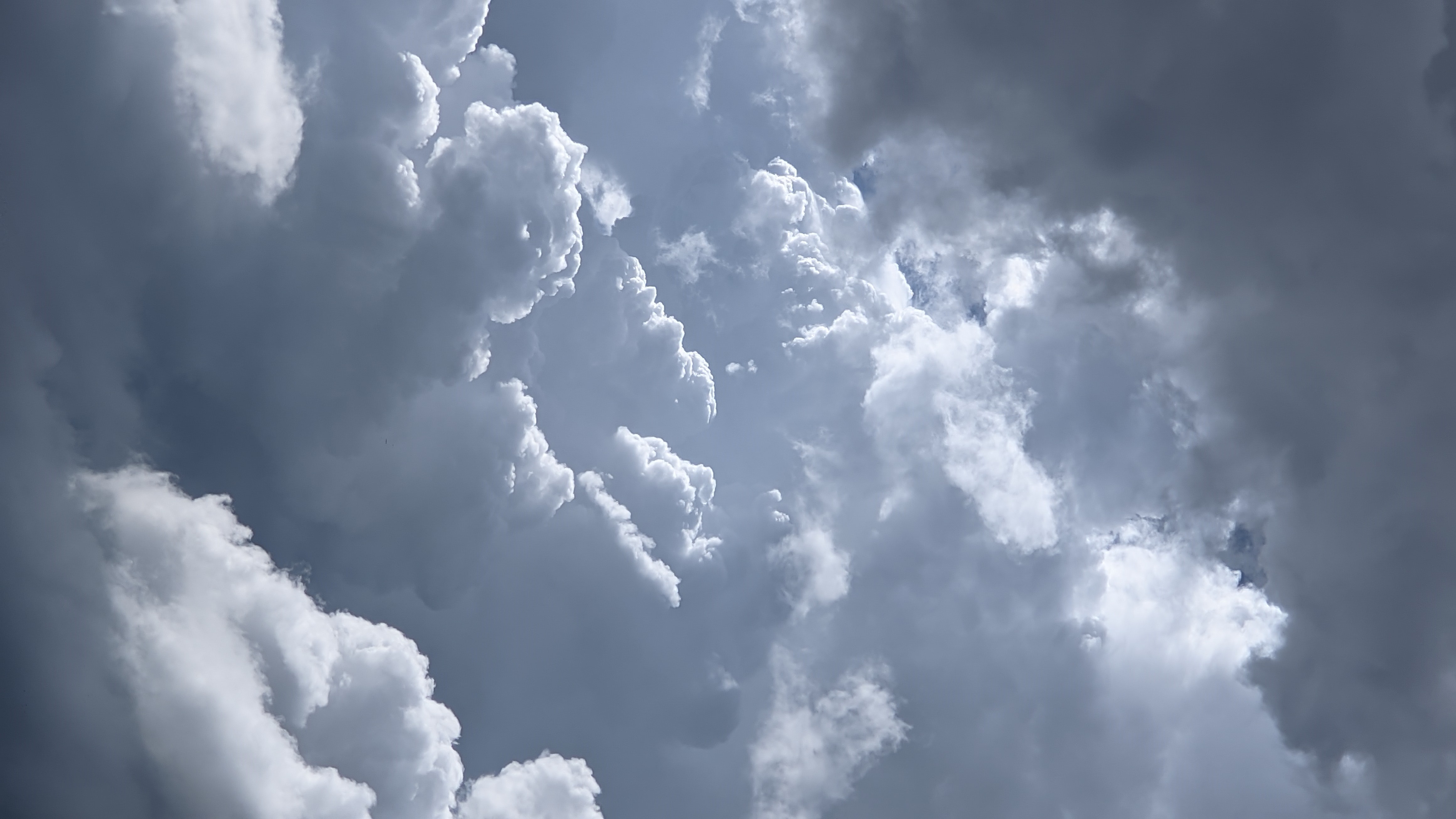 nuvens